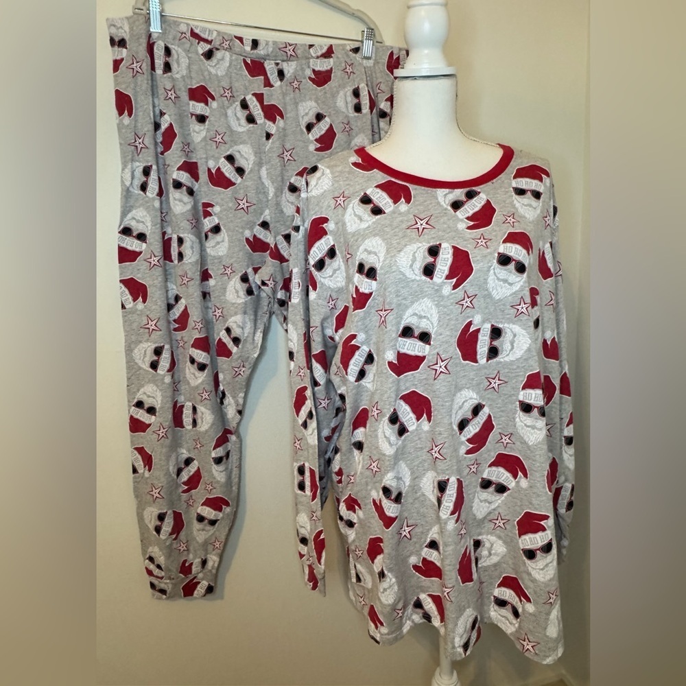 PLACE Unisex Santa Christmas Jogger Pajama Set Adult 
Size XXL